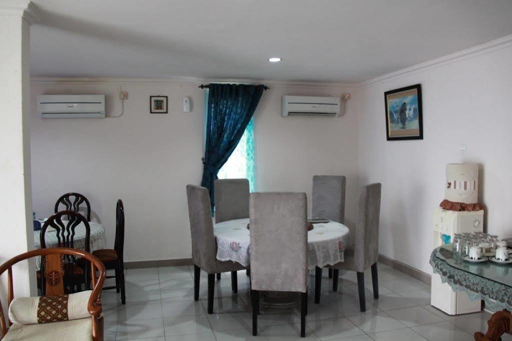 Penzion Pondok Malabar Jakarta Exteriér fotografie